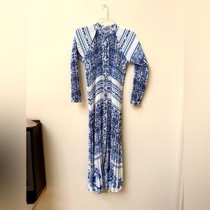 Blue and white boutique pleated long, button down dress